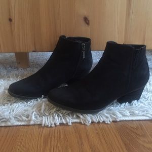 Blondo Valli waterproof booties